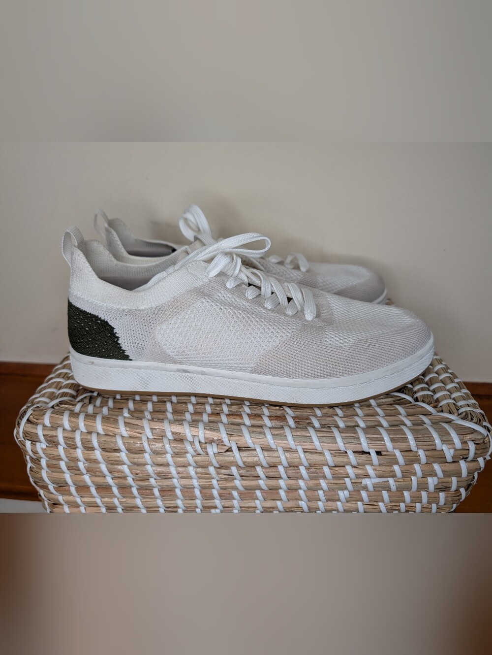 Suavs Women's 9 Knit Sneakers Ivory Olive Green Lace Up Sustainable Recycled